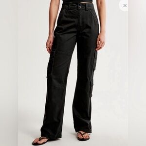 A&F cotton cargo pants